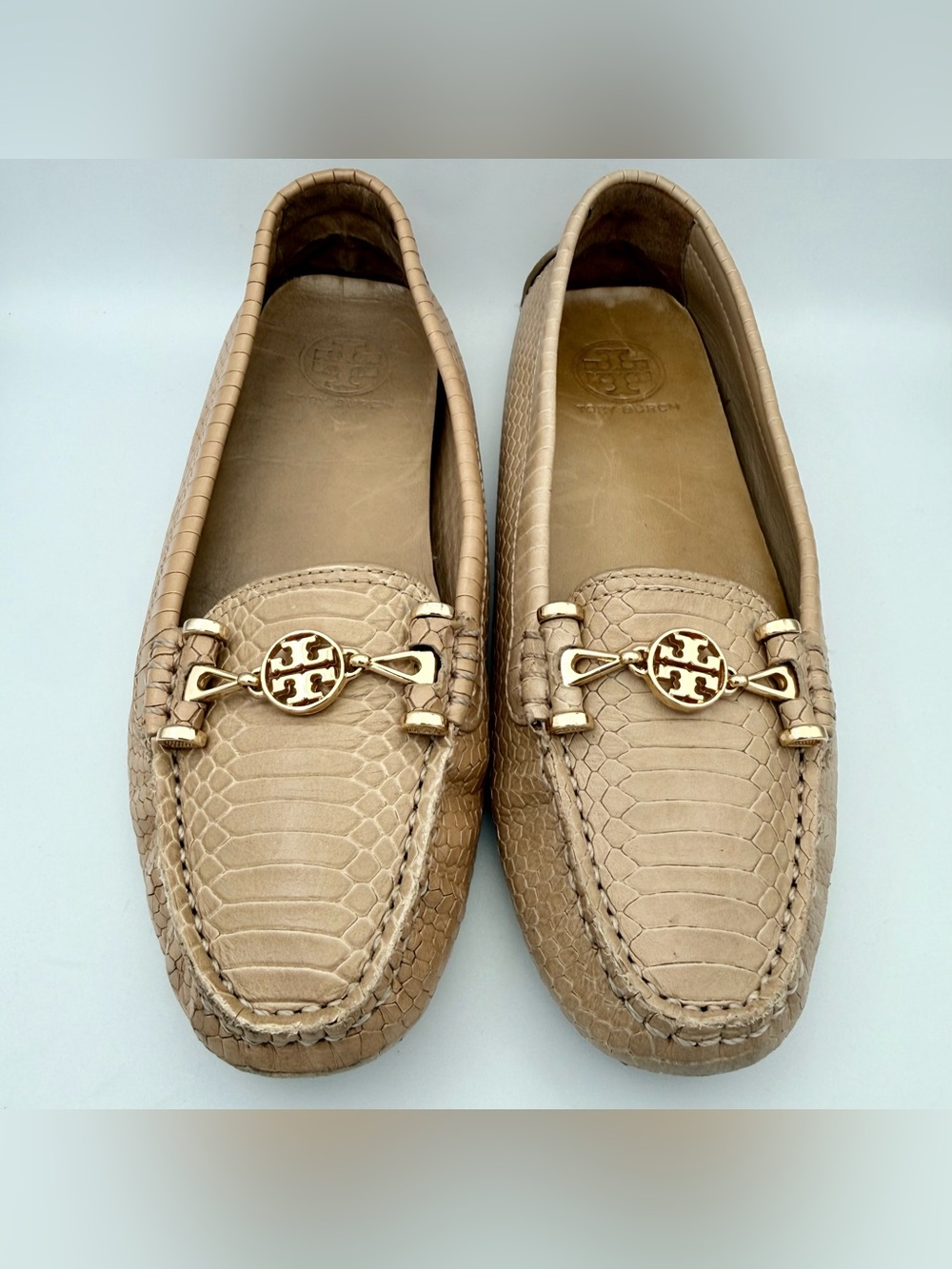Tory Burch DARIA Natural Beige Snakeskin Embossed Driver Loafers Gold Hardware